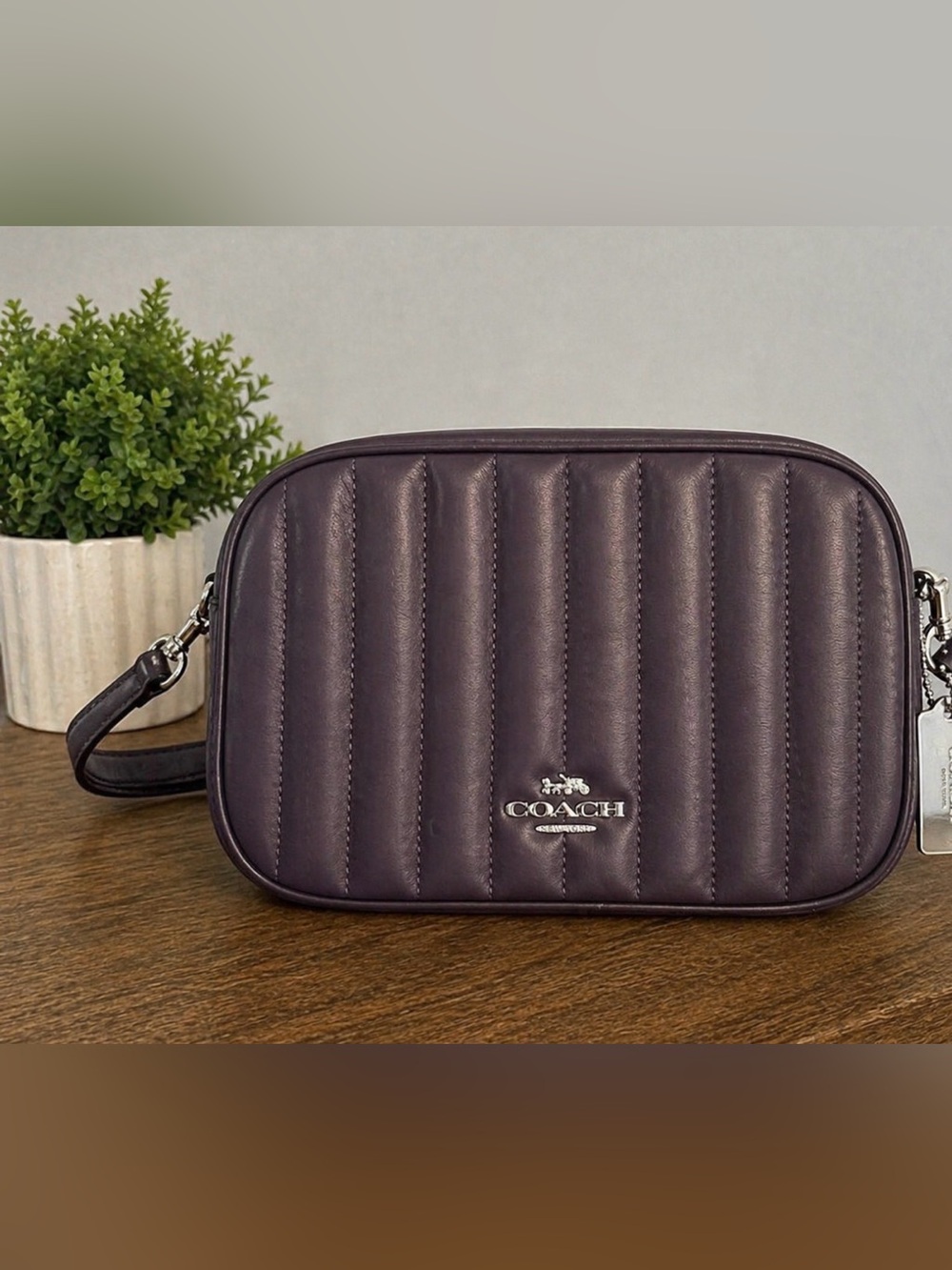 Coach purple leather crossbody bag,💜💜💜